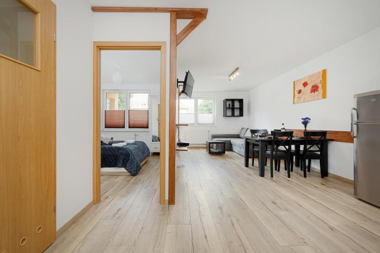 Apartamenty Wisniowy Sad By Noclegi Renters كولوبرزيغ المظهر الخارجي الصورة